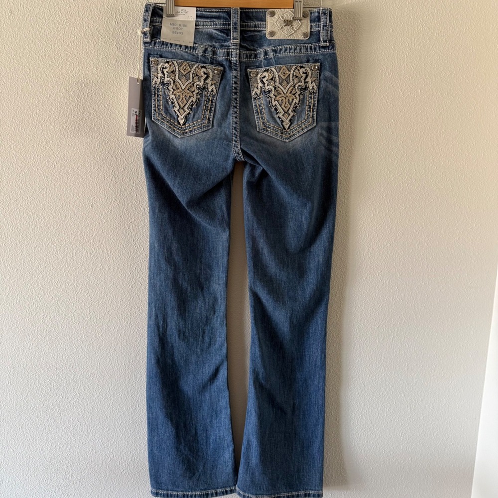 Miss Me Women Mid Rise Retro Bootcut Jeans Slim Fit Blue Western Denim 26x32 NEW - Picture 2 of 7